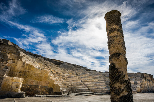 El teatro de Segóbriga, ruina de una ciudad romana antigua.