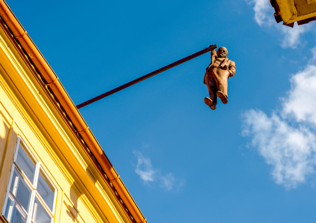 Representación de Sigmund Freud en pleno centro de Praga.