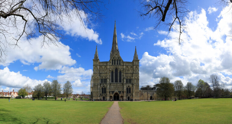 Salisbury y su gran catedral gótica