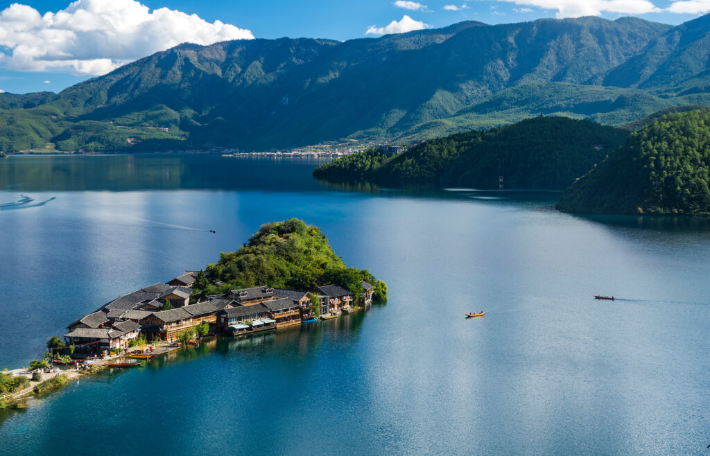 ¿Cómo es el lago Lugu?