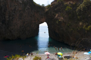 Arco Magno en Calabria