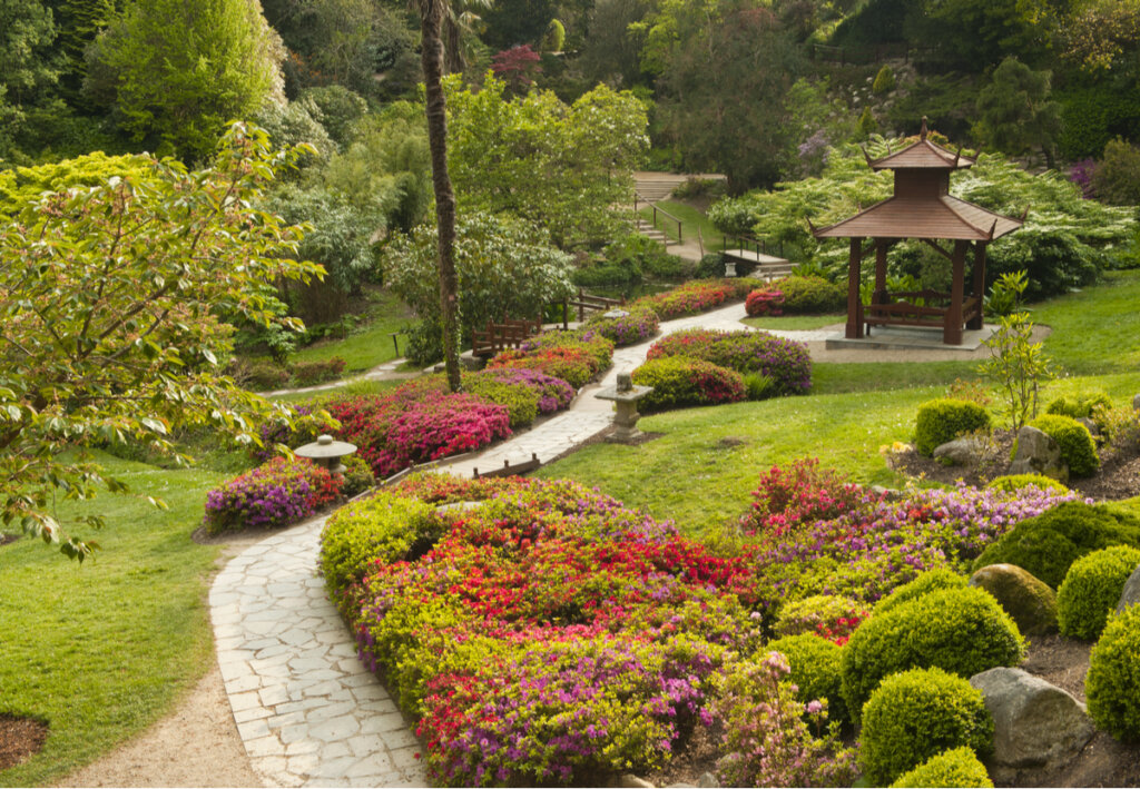 Jardín japones de Powerscourt, en Irlanda.