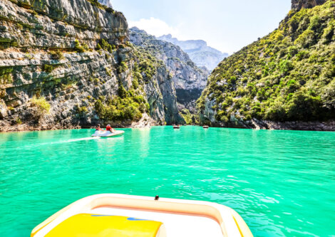 Recorrido en bote por la garganta de Verdon.