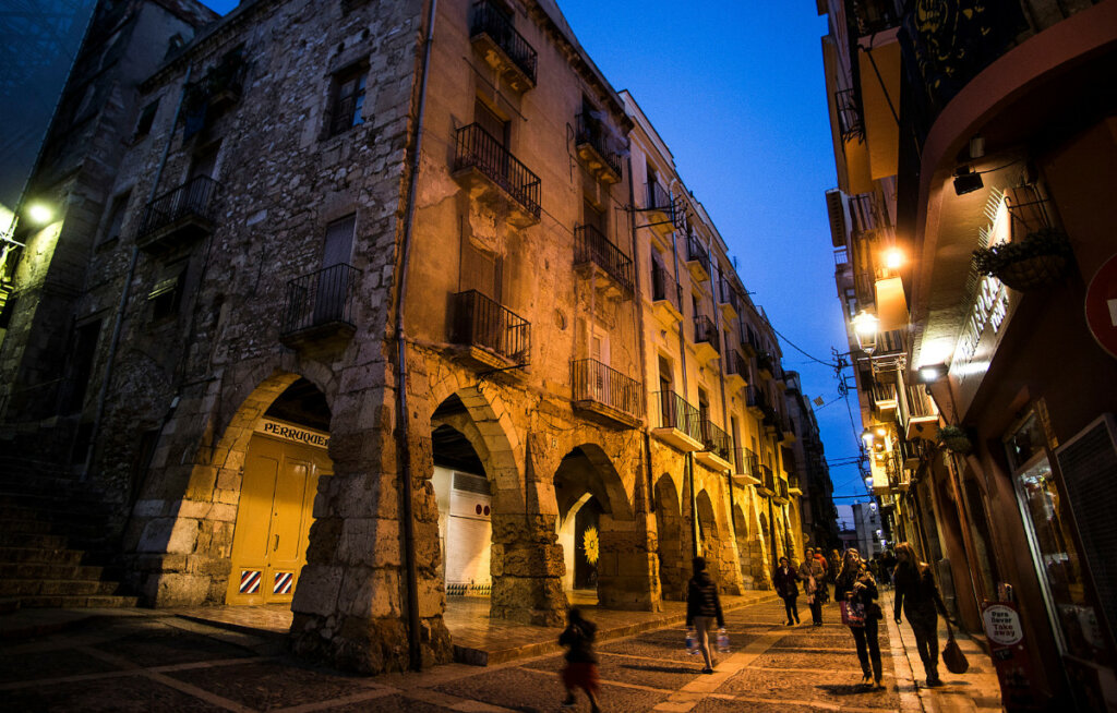 La calle Mercerías es un símbolo de Tarragona.