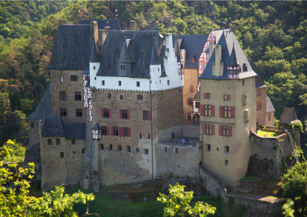 Parte trasera de un castillo medieval en Alemania.