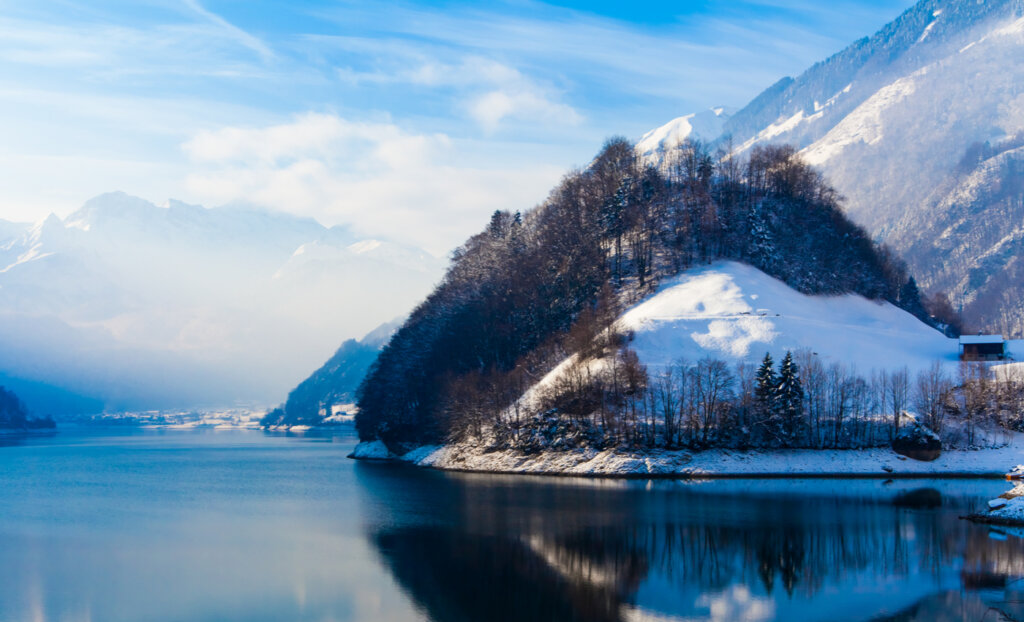 Lungern presenta muchas actividades incluso en invierno.