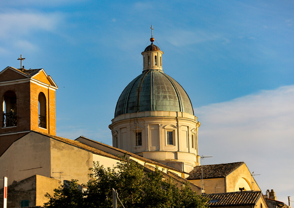 Basílica de Santo Tomás de Ortona, en Italia.