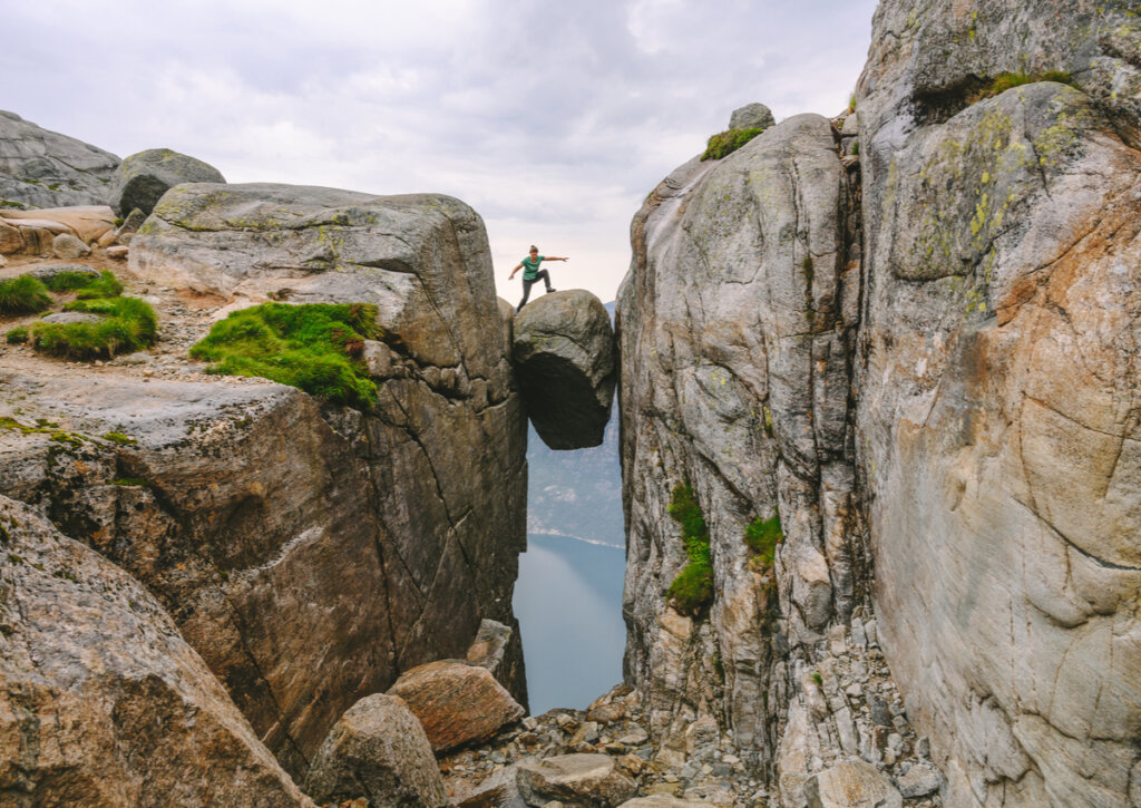 Kjerag es una de las más impresionantes montañas de Noruega.