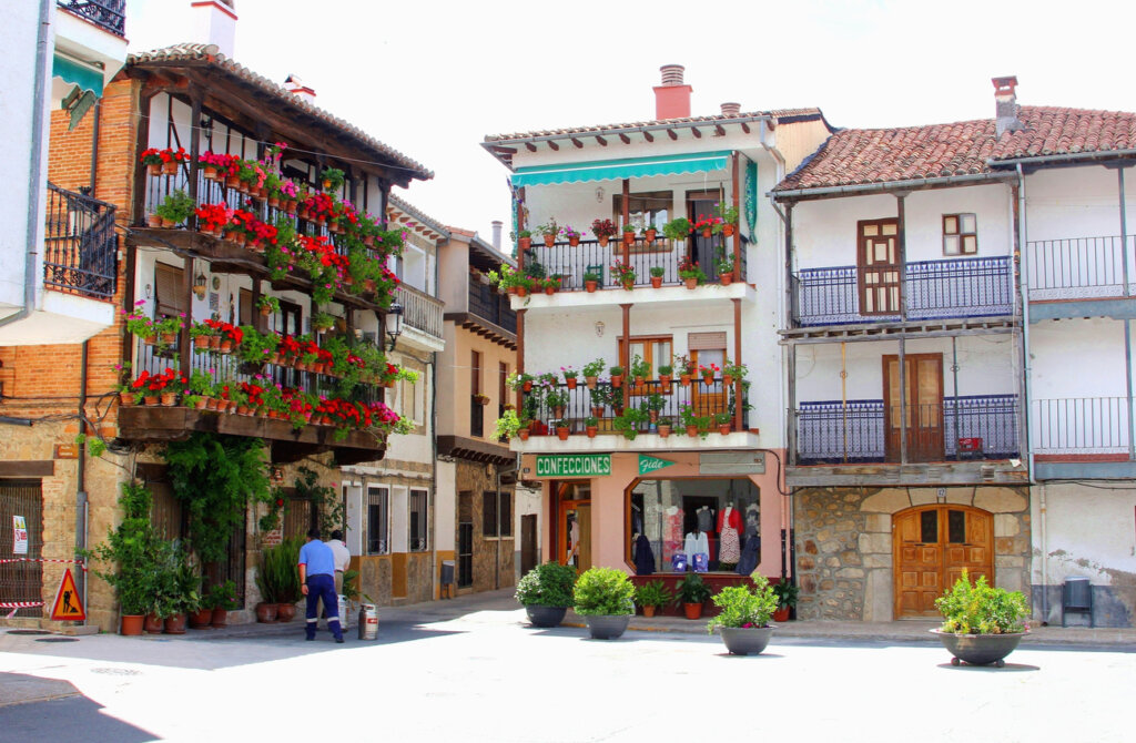 Candeleda es un pueblo de España con muchas tradiciones y gran encanto.