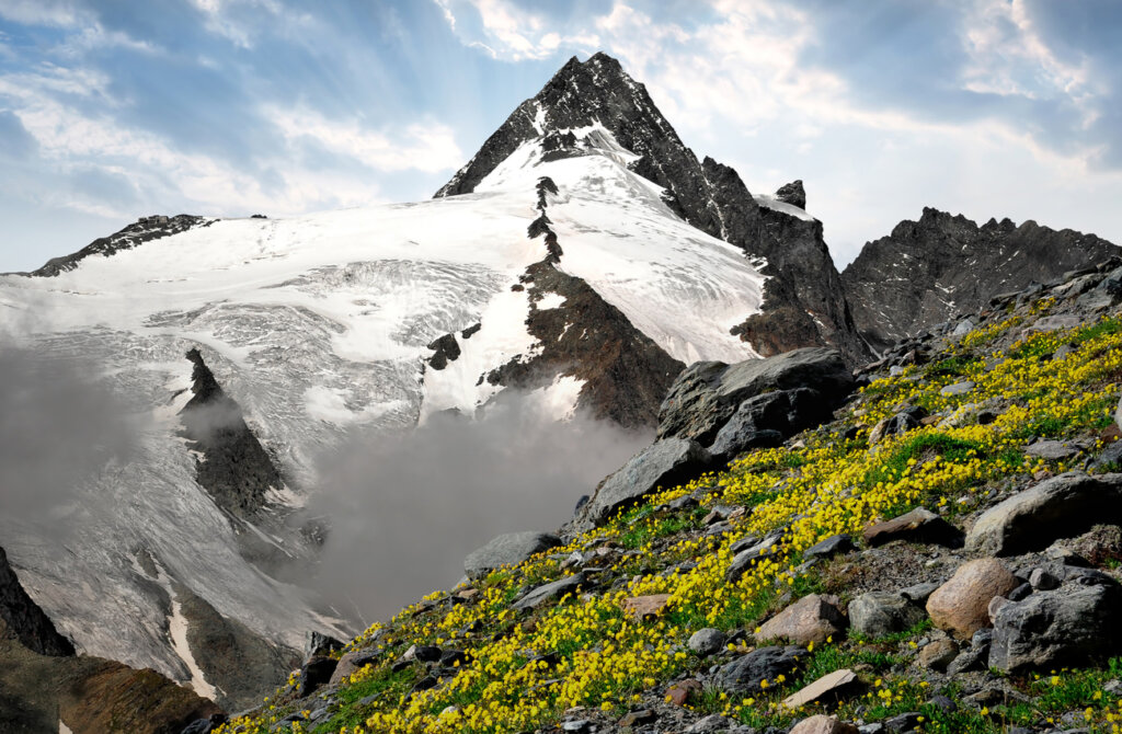 Grossglockner es la montaña más alta de Austria.