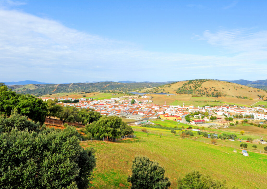 El Parque Forestal Almadén de la Plata, en la Sierra Norte de Sevilla.