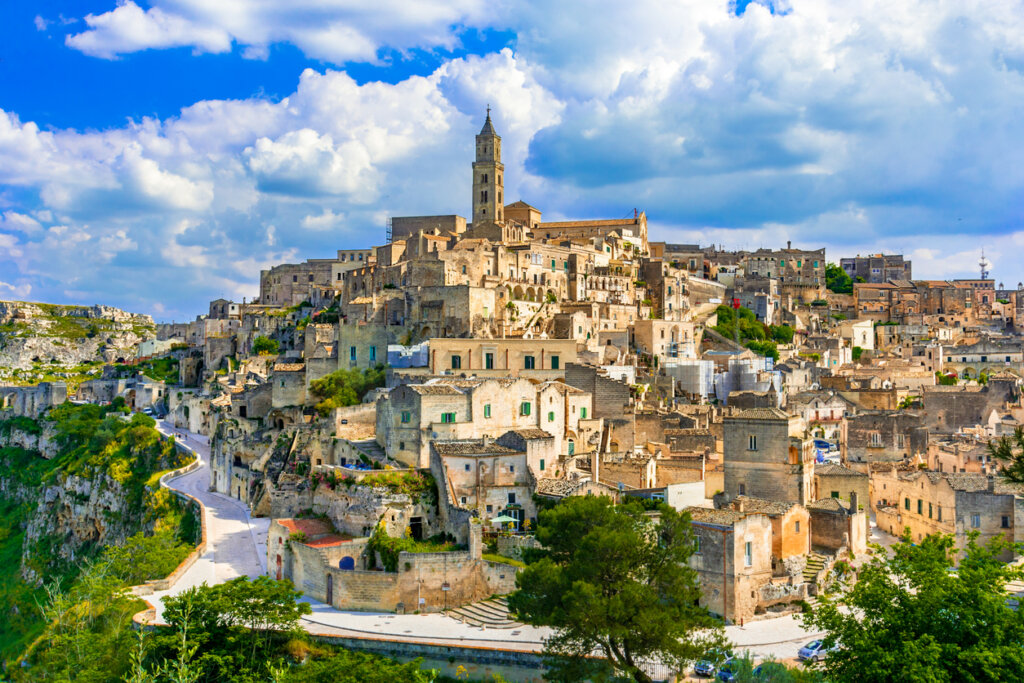 Matera es una de las ciudades distintivas de Italia.