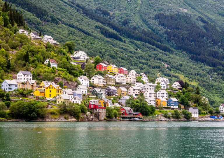 Odda en Noruega: un pequeño pueblo rodeado por la naturaleza