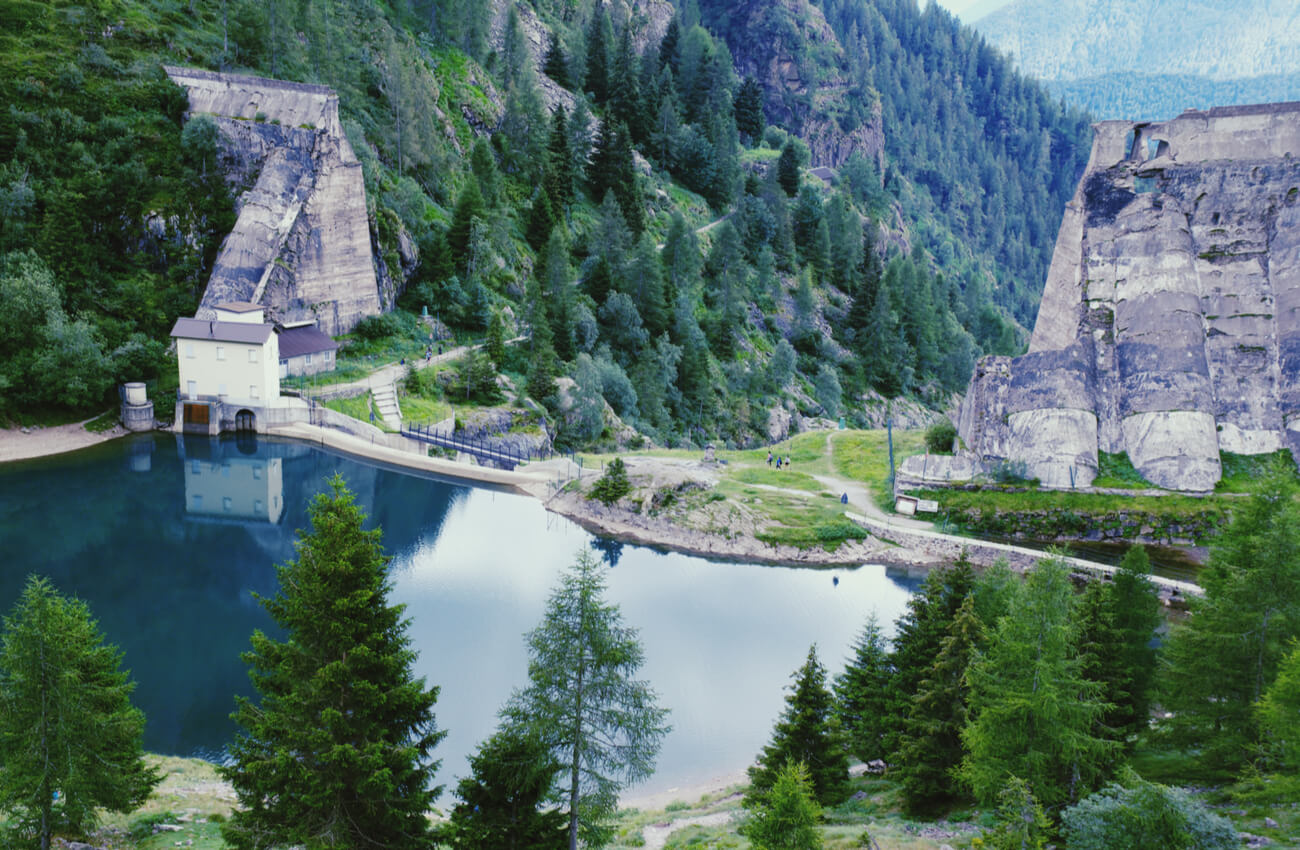 Hoy en día, las ruinas de la presa de Gleno son un lugar turístico.
