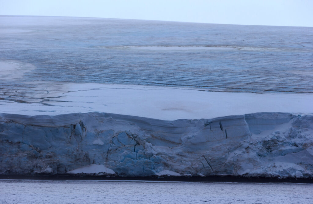 La isla Bouvet está bajo la soberanía de Noruega.
