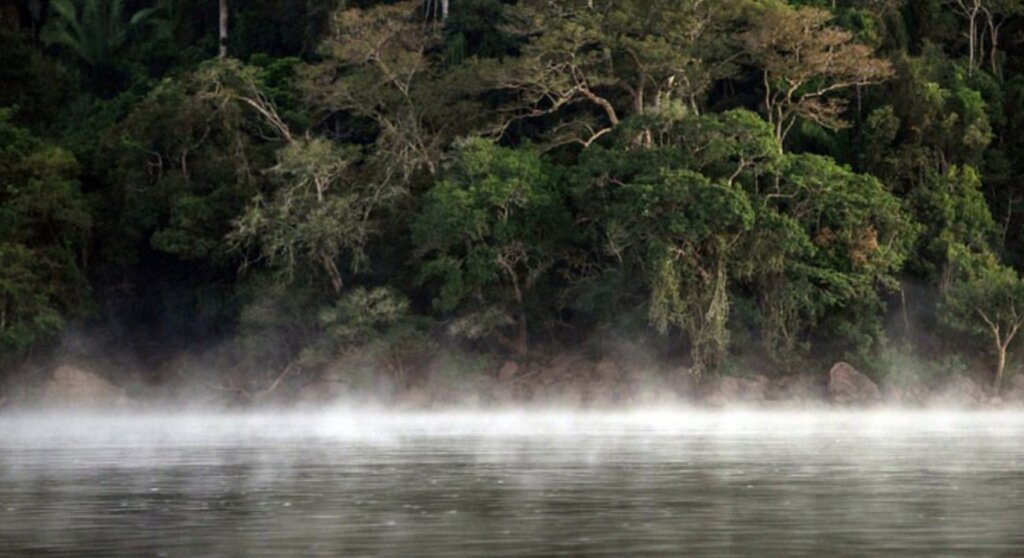 El río hirviente todavía esconde muchos misterios.