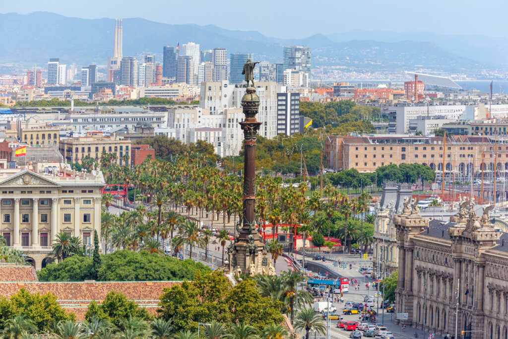 El Mirador de Colom es un punto turístico de Barcelona.