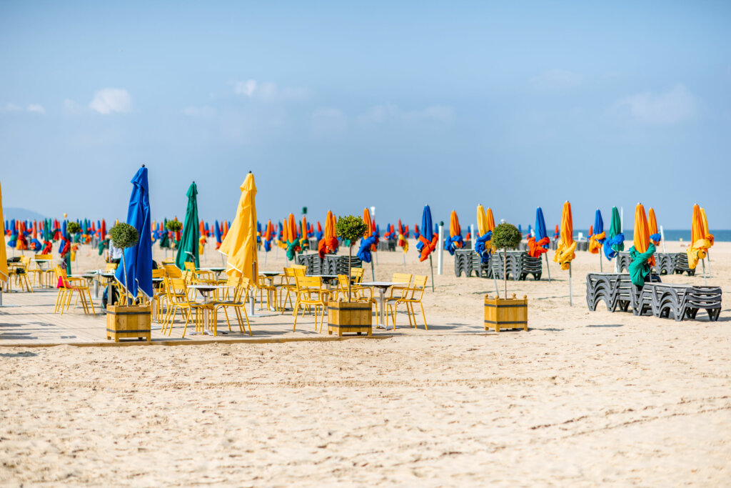 Deauville, una famosa playa de Normandía que debes visitar
