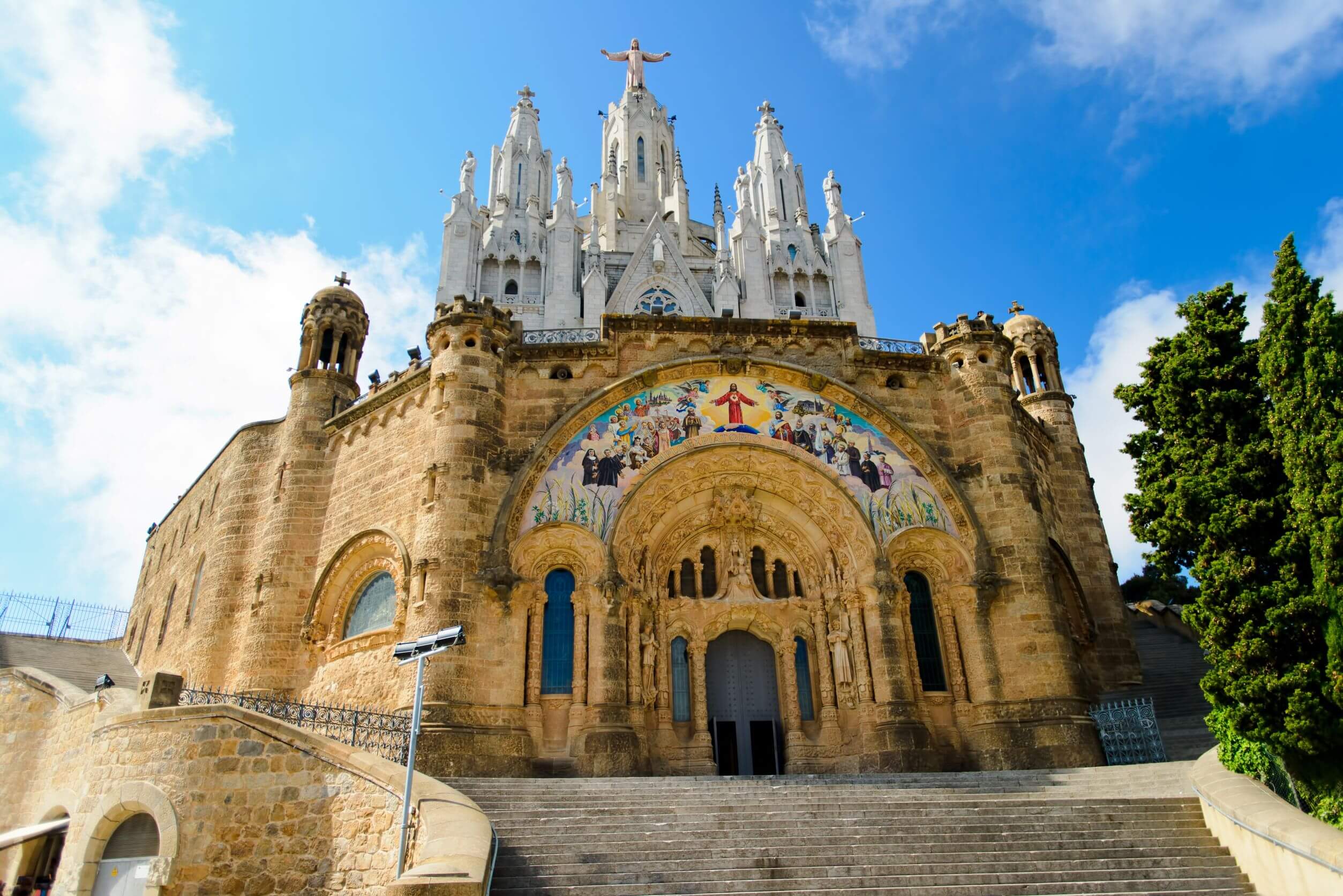 ¿Qué ver en el Templo Expiatorio del Sagrado Corazón?