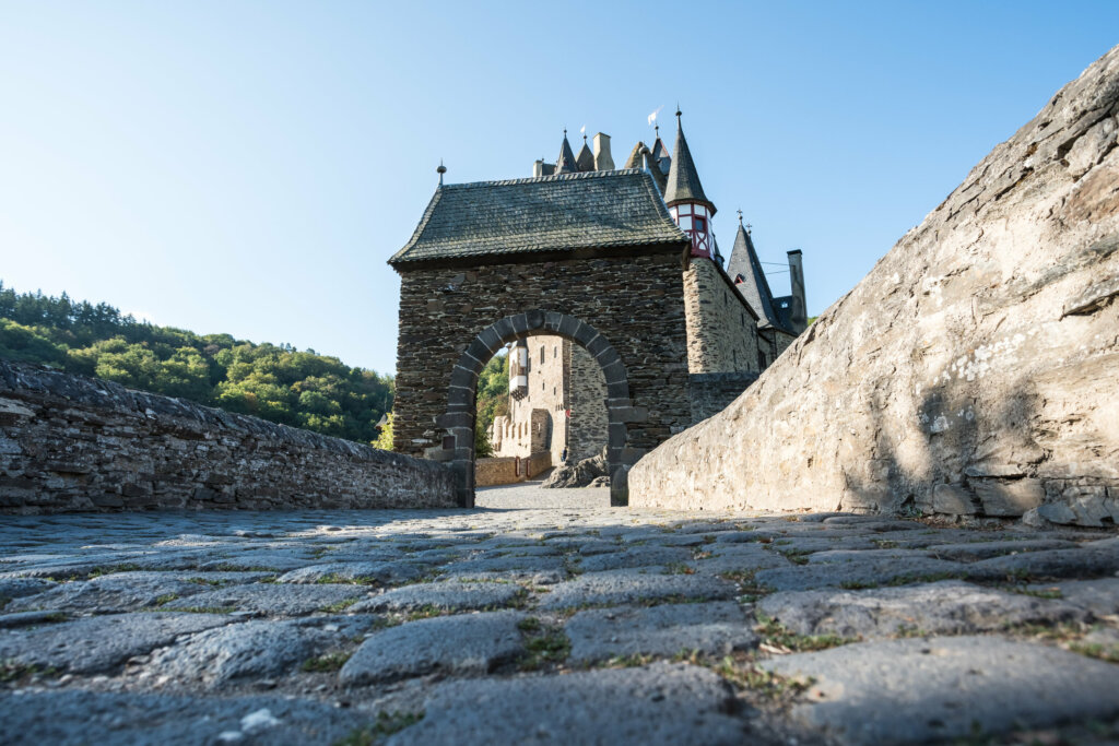Breve historia del castillo de Eltz