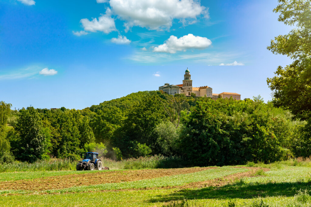 El origen de la abadía de Pannonhalma