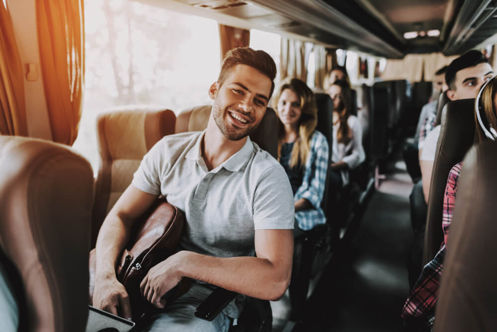Viaja cómodamente en autobús por España y Europa