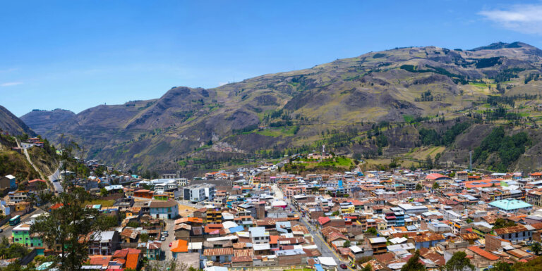 Pueblo ecuatoriano de Alausí