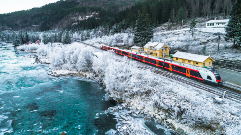 Tren de Oslo, Hordaland, Noruega
