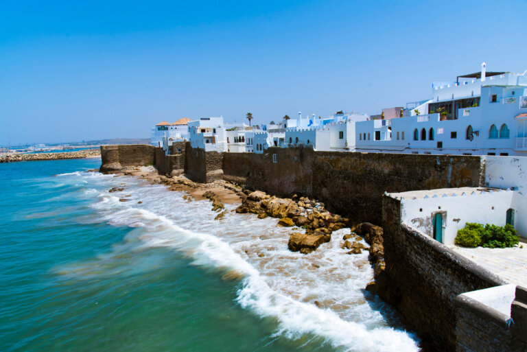 Vista de la costa de Asilah
