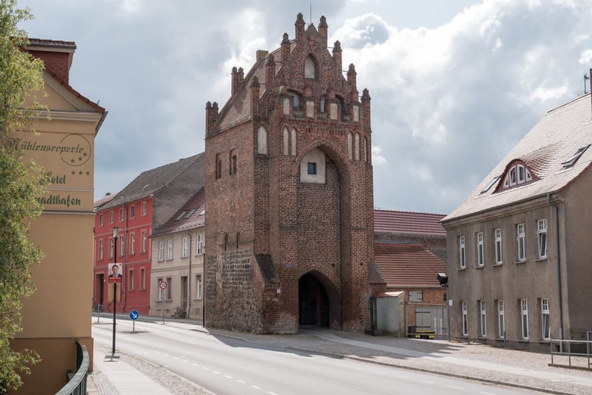Templo en las calles de Templin, Alemania.