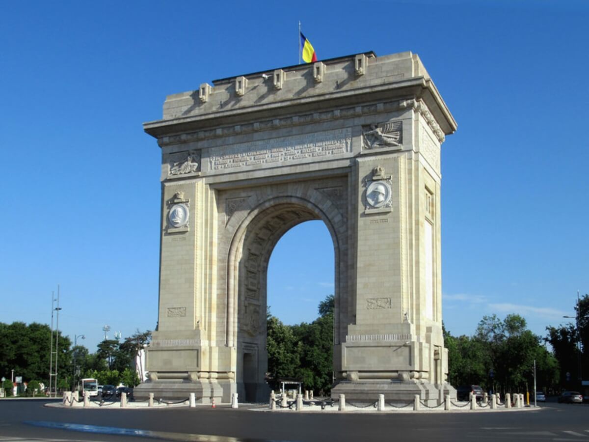 Arco del triunfo, en la ciudad de Bucarest.