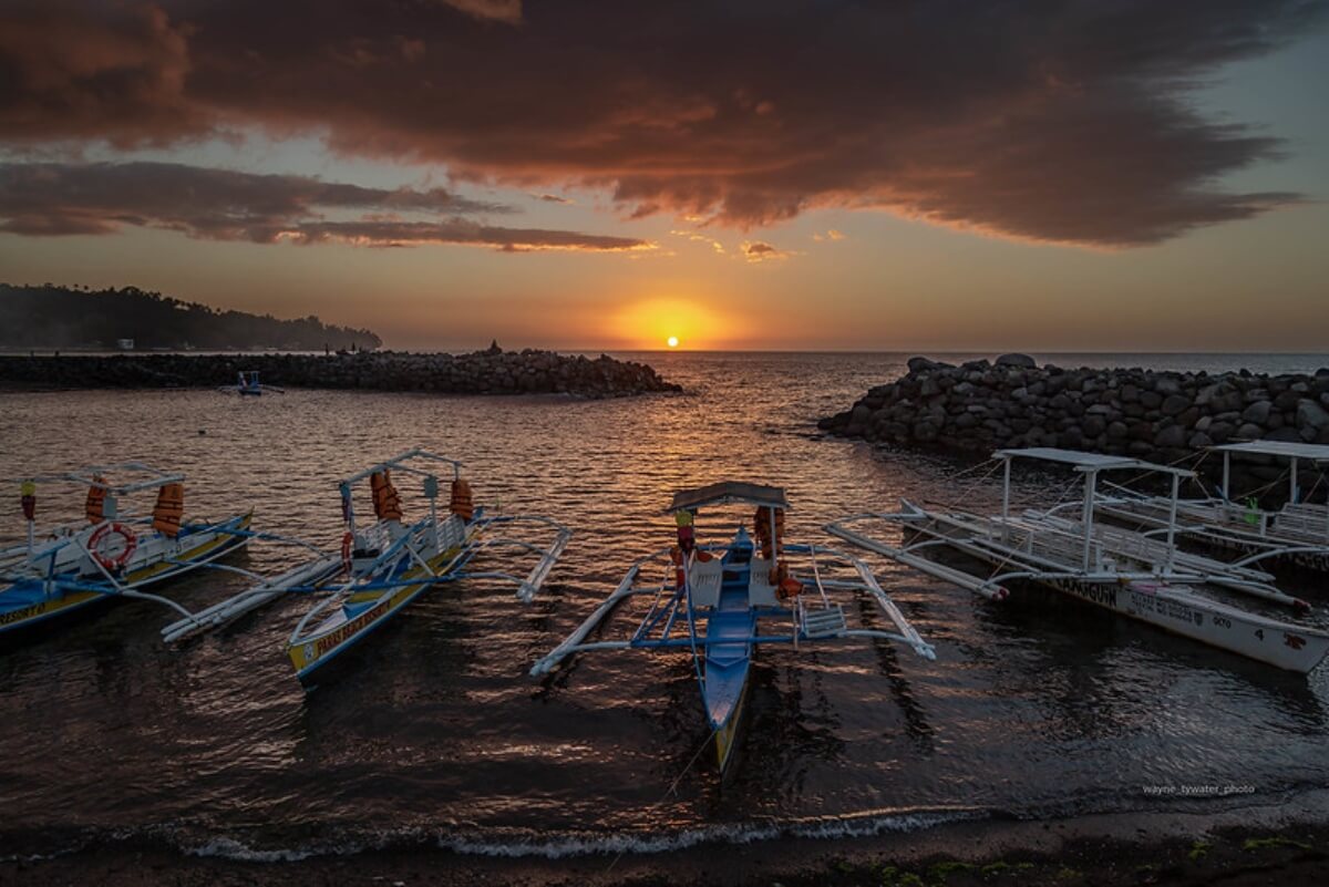 Vista del puerto de Camiguin.